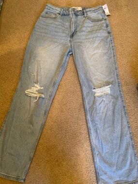 Hollister High Rise Jeans. Sz. 8/29 NWT